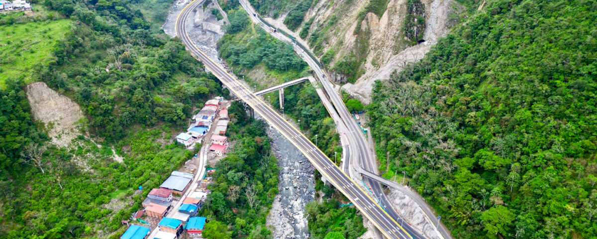 Viaducto km 50 vía al llano