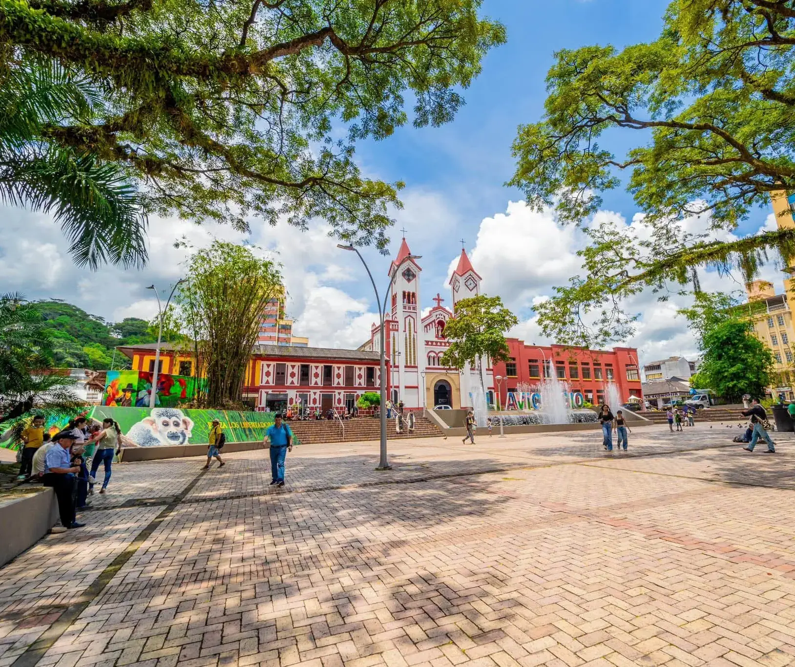 Plaza Los Libertadores, compra tus pasajes de bus de San José del Guaviare a Villavicencio.